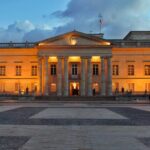 La PALABRA, sobre la base del discurso…