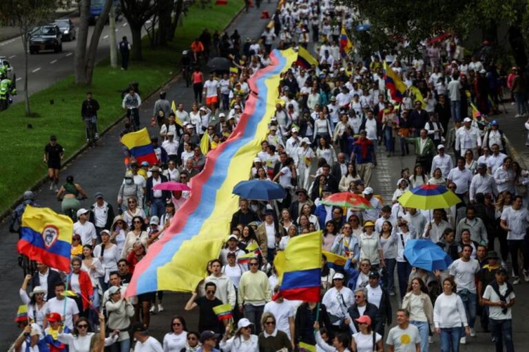 LA HORA DE LAS CORTES PARA EL MOMENTO INSTITUCIONAL